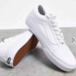 Old Skool Vans Leather Sneakers